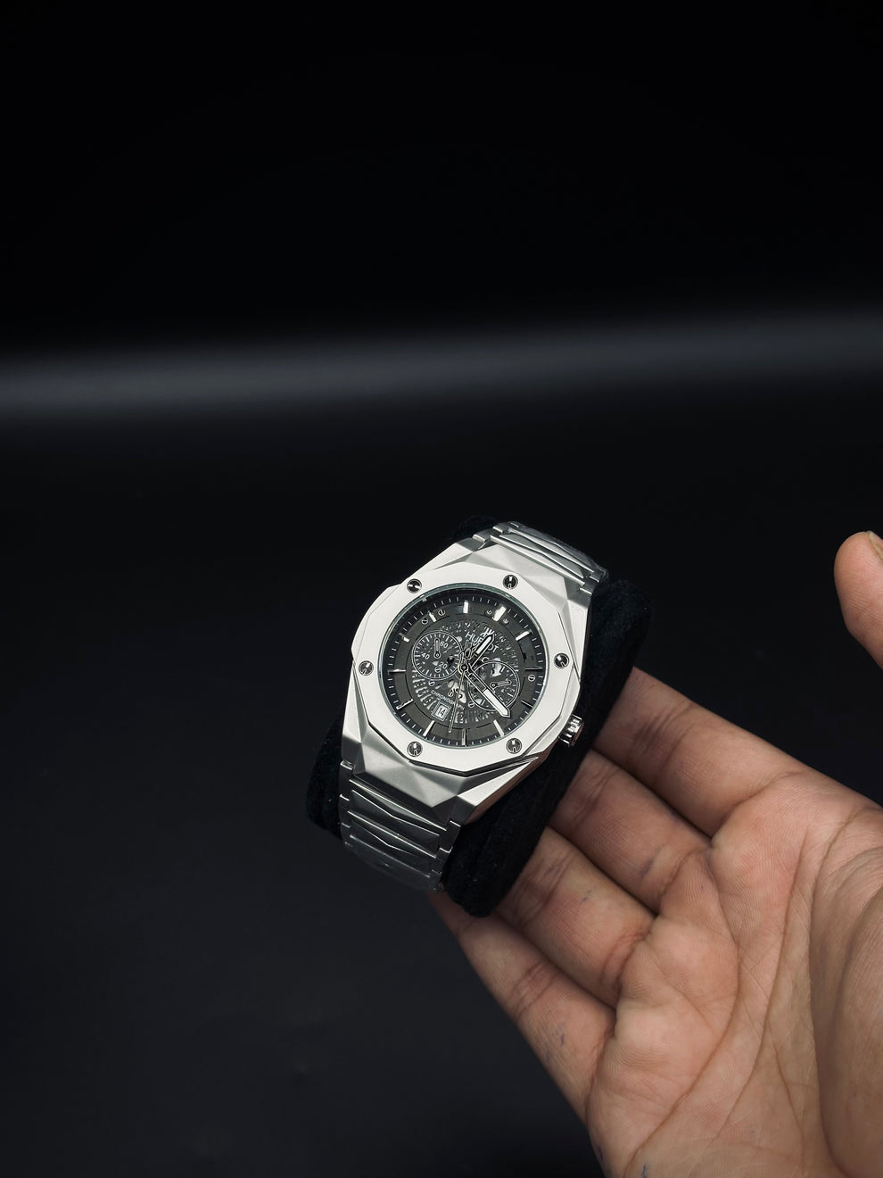 Hublot cut